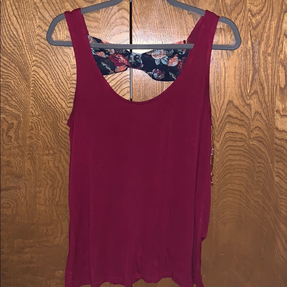 Maroon tank
